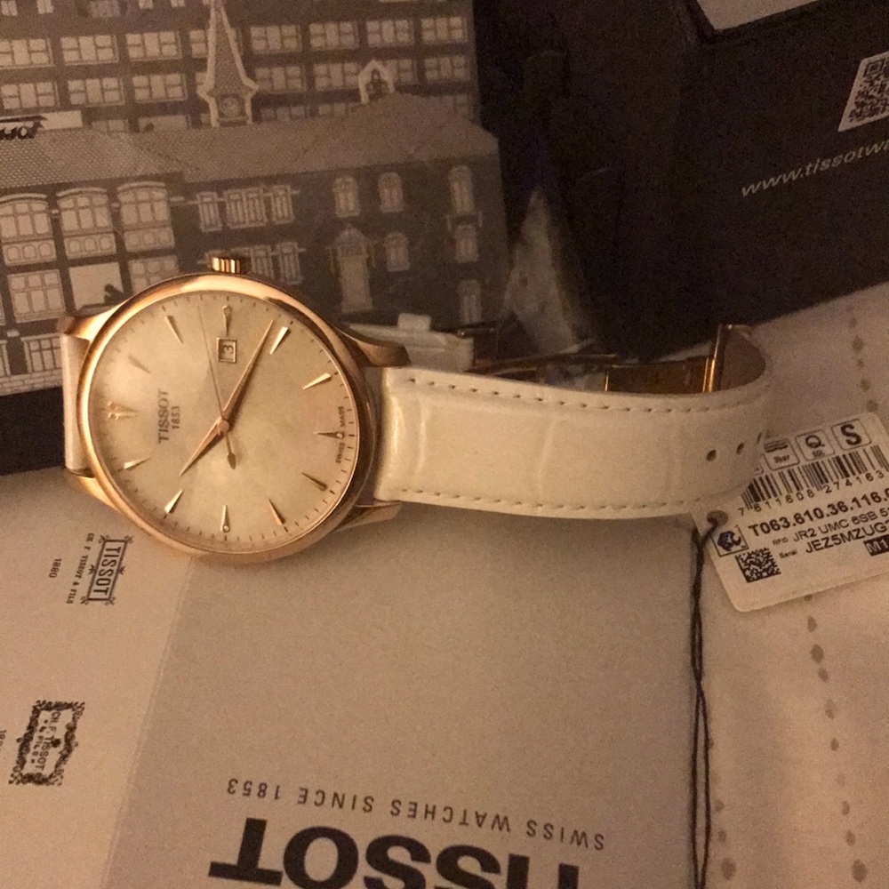 NEW with tags, beautiful Tissot women watch.